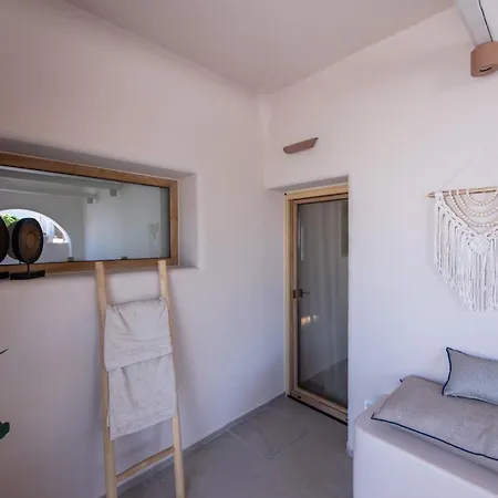 Edem Paros Lägenhetshotell 4*