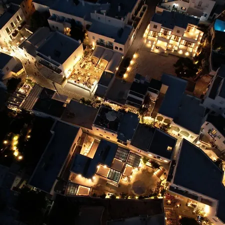 Lägenhetshotell Edem Paros Naousa