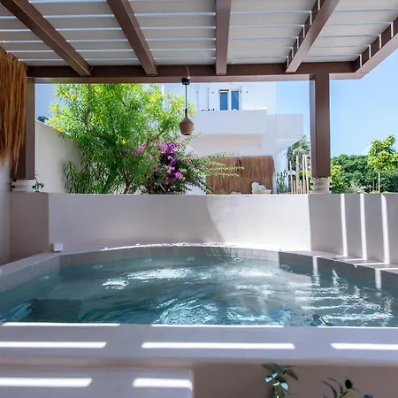 Edem Paros Lägenhetshotell Naousa