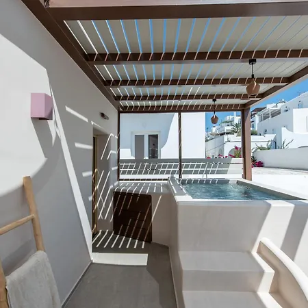 Lägenhetshotell Edem Paros Naousa