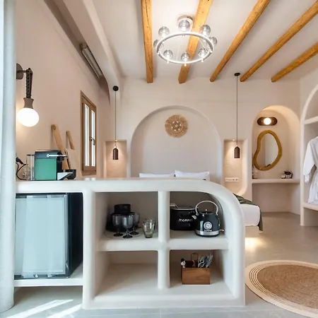 Lägenhetshotell Edem Paros Naousa